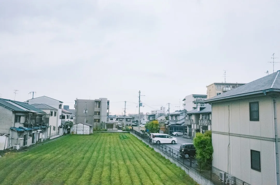 电子元器件市场行情分析：传感器与集成电路价格走势及采购建议